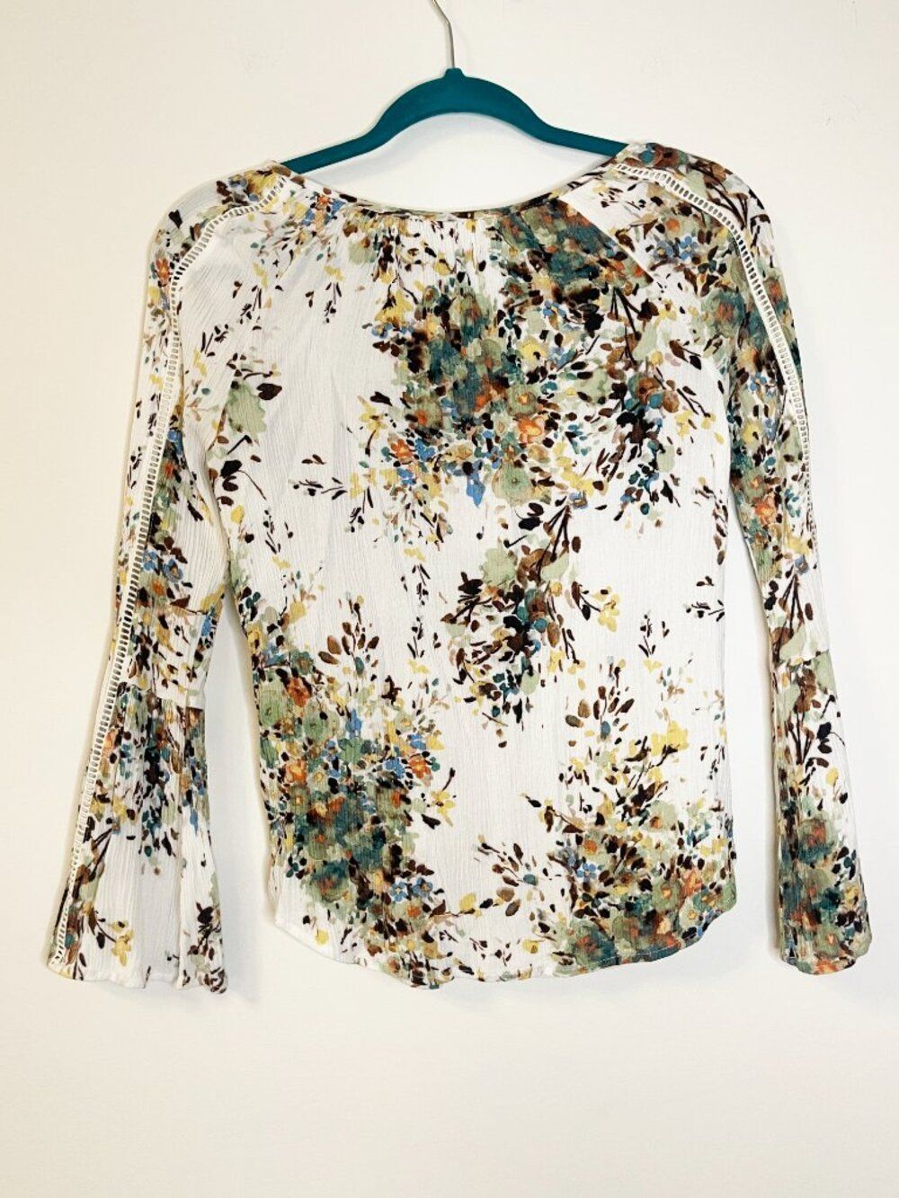 Lovestitch Floral Peasant Blouse Size Small Boho Bell Sleeve Tassel Tie Top - Picture 4 of 9